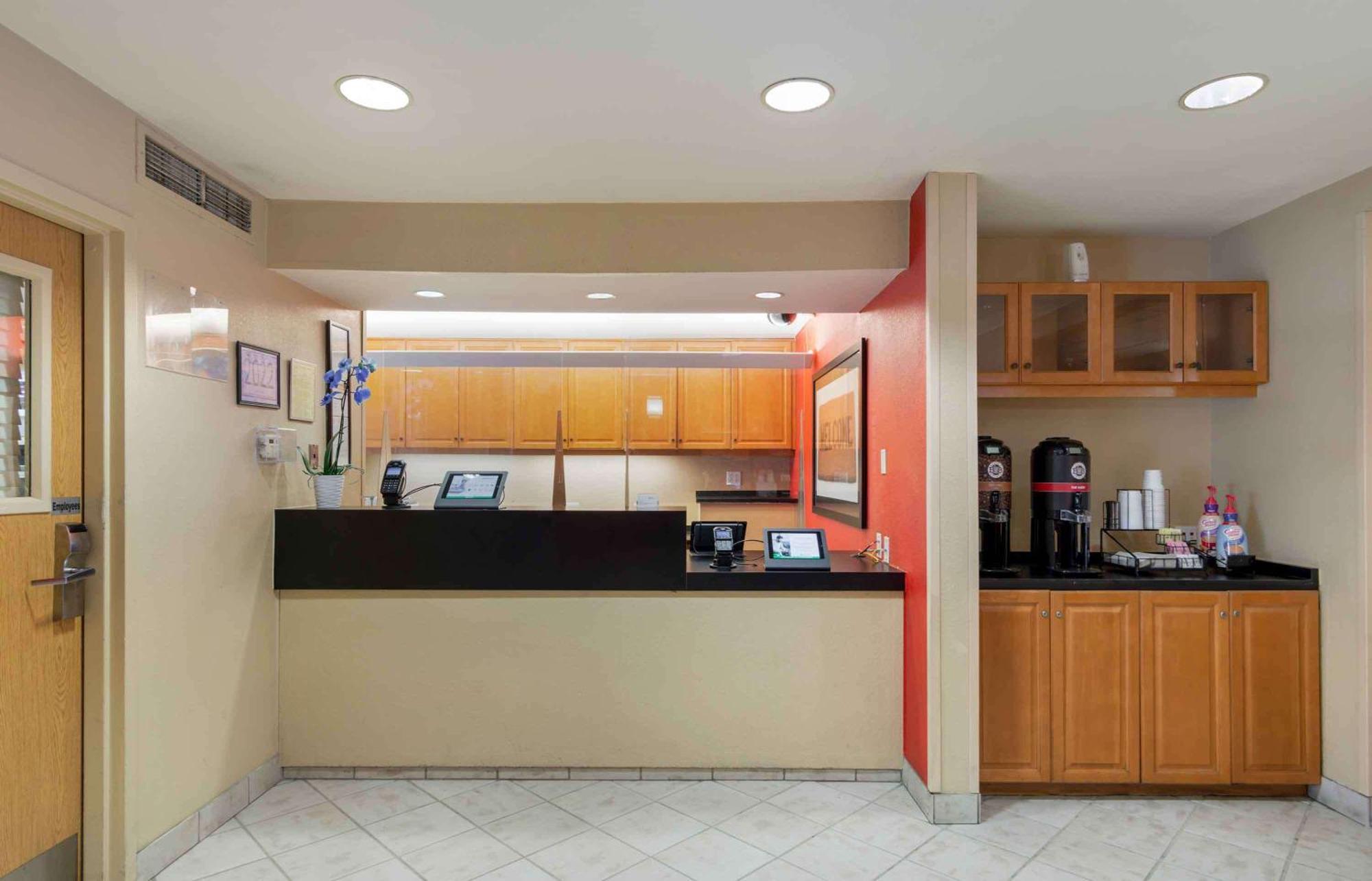 Extended Stay America Select Suites - Atlanta - Buckhead Chamblee Buitenkant foto