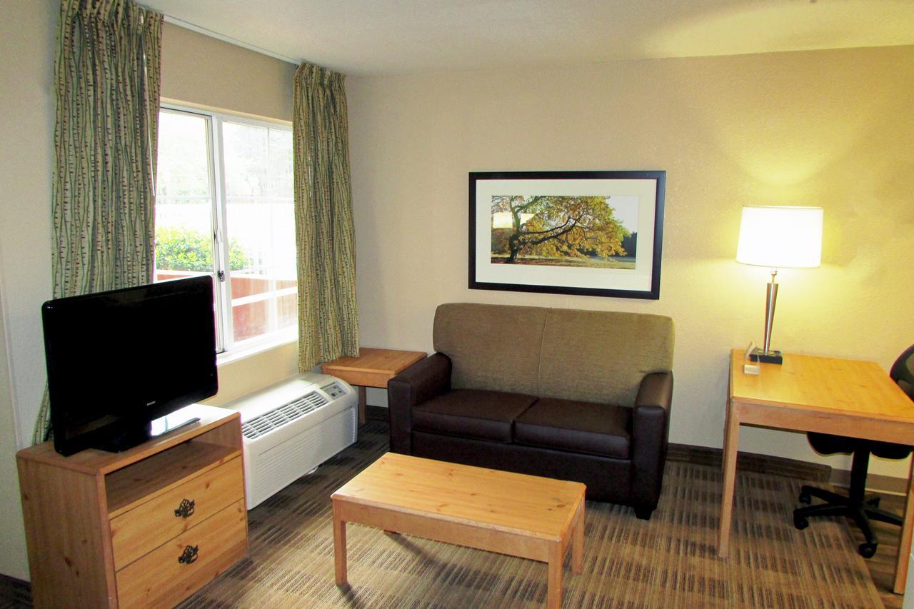 Extended Stay America Select Suites - Atlanta - Buckhead Chamblee Buitenkant foto